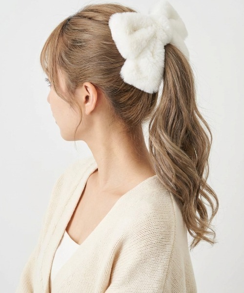 セール】【IZU】 ファーリボン ヘアクリップ 大きめ ふわもこ