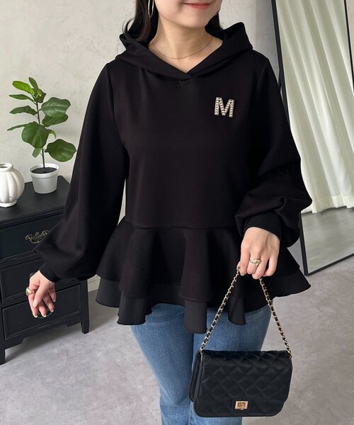 prose verse(プロズヴェール)の「裾レイヤードフリルペプラムパーカー(パーカー・レディース・ブラック/グレー・LARGE/MEDIUM)」の2枚目の写真