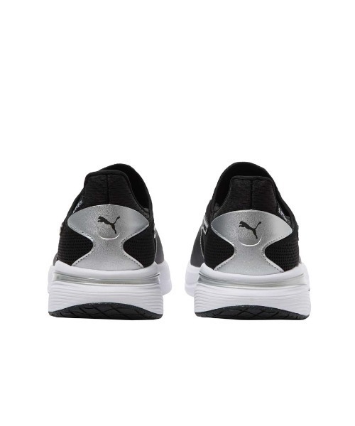 PUMA(プーマ)の「プーマ PUMA SOFTRIDE チャーム EASE IN(スニーカー・レディース・ブラック・23.0cm/23.5cm/24.0cm/24.5cm/25.0cm/25.5cm/26.0cm)」の7枚目の写真