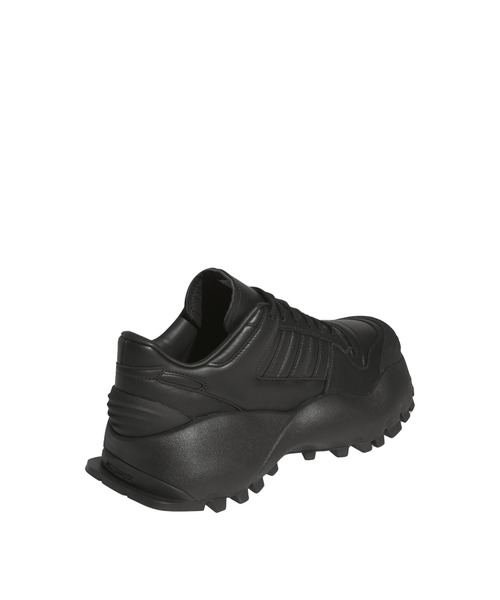 adidas(アディダス)の「FORUM COMBAT SNEAKER(スニーカー・メンズ・ブラック・25.5cm/26.5cm/27.5cm)」の5枚目の写真