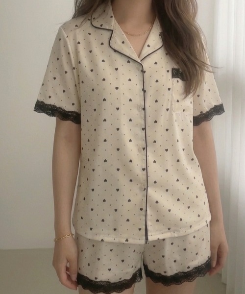Teem Store（チームストア）の「【2点セット】サテン半袖ショーツパジャマ ルームウェア（ルームウェア/パジャマ・レディース・アイボリー系1/ホワイト系その他/ホワイト/アイボリー/ホワイト系その他2・L/M）」の18枚目の写真