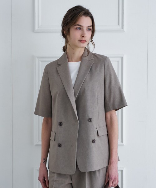DRESSTERIOR（ドレステリア）の「【セットアップ可】ウォッシャブルハーフスリーブダブルジャケット（テーラードジャケット・レディース・ダークグレー/ベージュ/ライトブルー・40/38/36/34）」の7枚目の写真