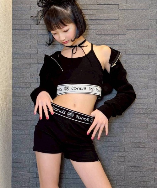 RandS/R(ランズアール)の「RSゴム1分丈レギンス(レギンス/スパッツ・キッズ・ブラック×ホワイト/ブラック×ブラック・110-120cm/M/S)」の14枚目の写真