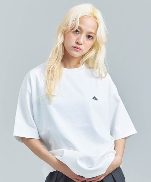 KELTY(ケルティ)の「KELTY WAPPEN LOGO S/S PONTE T-SHIRT(Tシャツ/カットソー・メンズ・ホワイト/チャコール/ブラック・M/L/XL)」の14枚目の写真