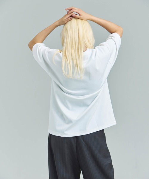 KELTY(ケルティ)の「KELTY WAPPEN LOGO S/S PONTE T-SHIRT(Tシャツ/カットソー・メンズ・ホワイト/チャコール/ブラック・M/L/XL)」の20枚目の写真