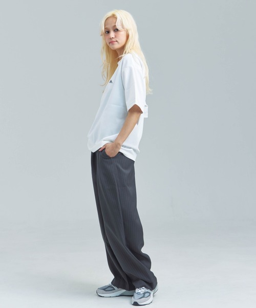 KELTY(ケルティ)の「KELTY WAPPEN LOGO S/S PONTE T-SHIRT(Tシャツ/カットソー・メンズ・ホワイト/チャコール/ブラック・M/L/XL)」の22枚目の写真
