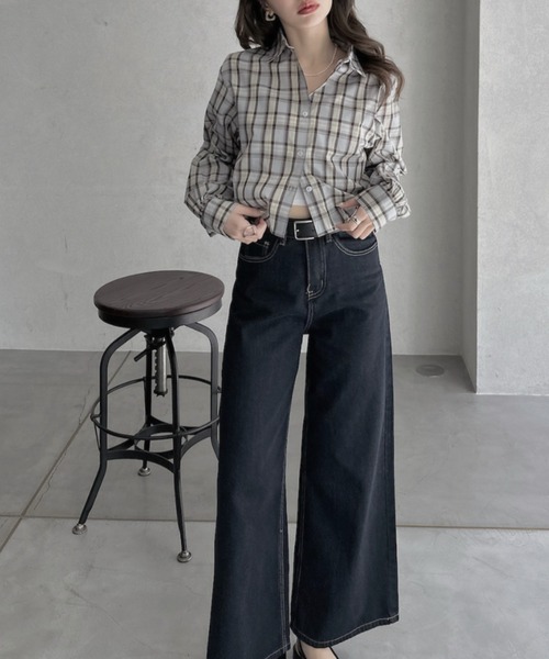 TREOVER(トレオーバー)の「抜け感たっぷりなショート丈チェックシャツ(シャツ/ブラウス・レディース・オフホワイト/ピンク/ブラウン/ブルー・FREE)」の9枚目の写真