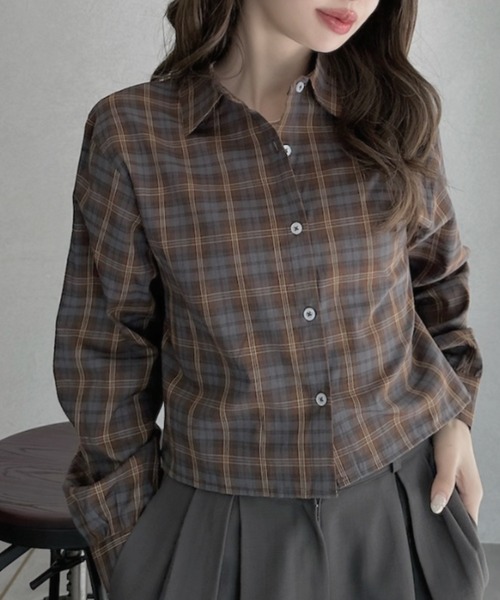TREOVER(トレオーバー)の「抜け感たっぷりなショート丈チェックシャツ(シャツ/ブラウス・レディース・オフホワイト/ピンク/ブラウン/ブルー・FREE)」の15枚目の写真