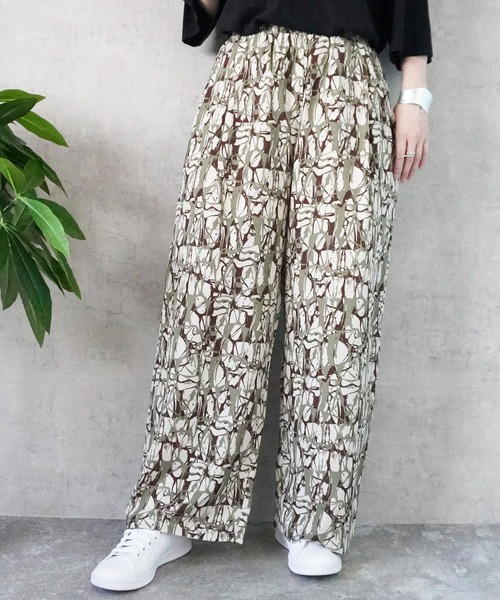SELECT LEVERY(セレクトリベリー)の「ペイント柄イージーパンツ(その他パンツ・レディース・カーキ/ブラック/ベージュ・FREE)」の20枚目の写真