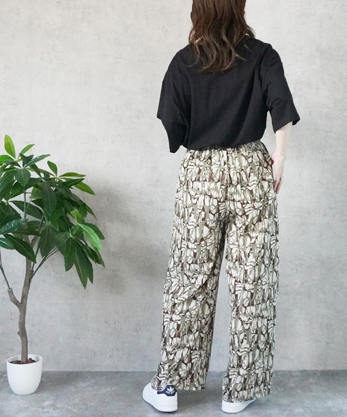 SELECT LEVERY(セレクトリベリー)の「ペイント柄イージーパンツ(その他パンツ・レディース・カーキ/ブラック/ベージュ・FREE)」の13枚目の写真