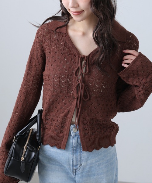 FREE'S MART（フリーズマート）の「◆透かし編み襟付きニットカーディガン（ニット/セーター・レディース・ブラウン/ホワイト/ブルー/ブラック・FREE）」の4枚目の写真