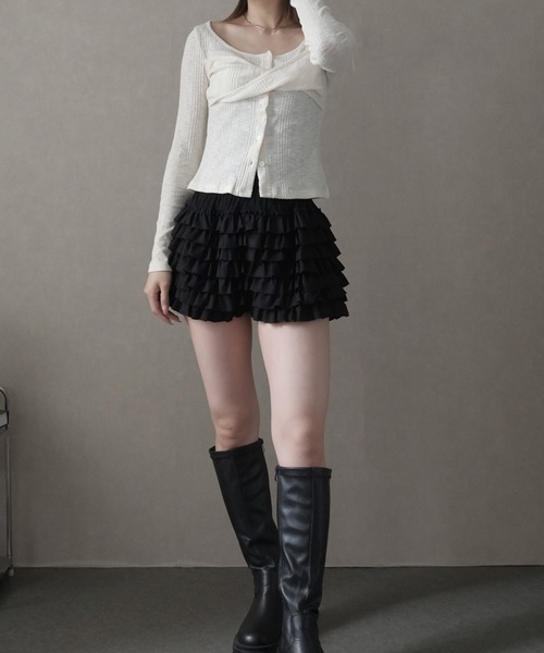 Doula Doula（ドゥーラドゥーラ）の「ティアードフリルショートパンツ（その他パンツ・レディース・ブラック/ホワイト・FREE）」の2枚目の写真