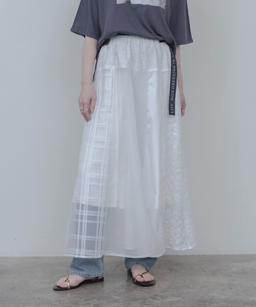 Eimee Law（エイミーロウ）の「マルチTEXフレアスカート（スカート・レディース・オフホワイト/ネイビー・FREE）」の2枚目の写真