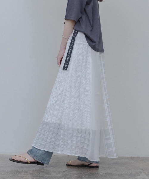 Eimee Law（エイミーロウ）の「マルチTEXフレアスカート（スカート・レディース・オフホワイト/ネイビー・FREE）」の8枚目の写真