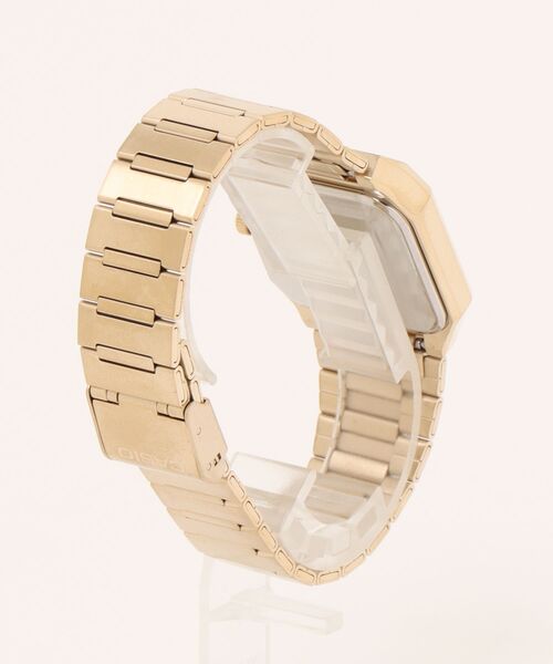 CASIO（カシオ）の「CASIO カシオ/ 腕時計 アナログ クォーツ メタルベルト 5気圧防水 スクエアフェイス /// MTPシリーズ（アナログ腕時計・メンズ・ゴールド・FREE）」の2枚目の写真