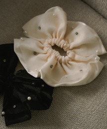 et.UNiVER（エトユニベール）の「kirakira chouchou（シュシュ）」