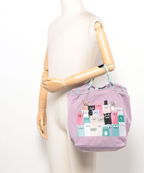 A BAG OF CHIPS(アバッグオブチップス)の「8begin bag(Sサイズ)総刺繍エコバッグ(トートバッグ・レディース・サックスブルー/ブルーグリーン/ブラウン/レッド/ホワイト系その他/ホワイト/ダークブルー/パープル/インディゴブルー/イエロー/ベージュ/ブラック系その他/ナチュラル/アイボリー・FREE)」の18枚目の写真