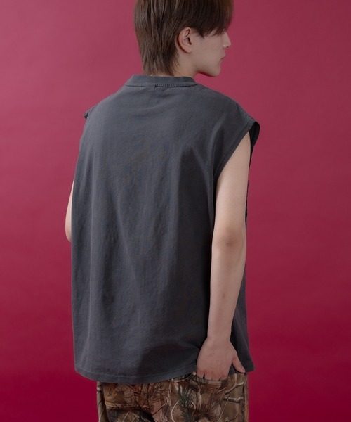 En serio TOKYO（エンソリオトーキョー）の「【SIDEWAYSTANCE】キングピグメントノースリーブTシャツ 70459（Tシャツ/カットソー・メンズ・ベージュ/グリーン/ブラック・SMALL/MEDIUM/LARGE/X-LARGE）」の6枚目の写真