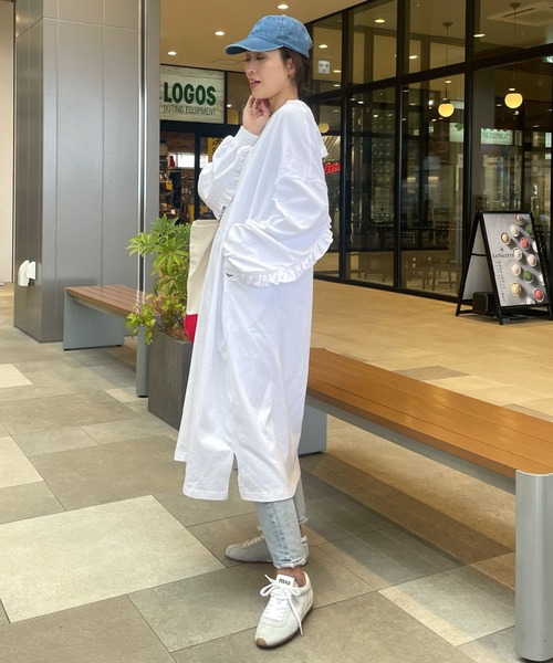 CHERI since1985(シェリ)の「フリルバックコットンロングスリーブワンピース(ワンピース・レディース・ブラック/ホワイト・FREE)」の5枚目の写真
