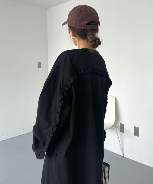 CHERI since1985(シェリ)の「フリルバックコットンロングスリーブワンピース(ワンピース・レディース・ブラック/ホワイト・FREE)」の18枚目の写真