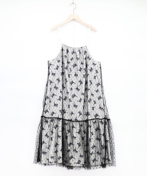 ScoLar（スカラー）の「161666：総柄ベロア×ストライプ柄チュールキャミワンピ（ワンピース・レディース・オフホワイト/パープル/ブラック・M）」の2枚目の写真