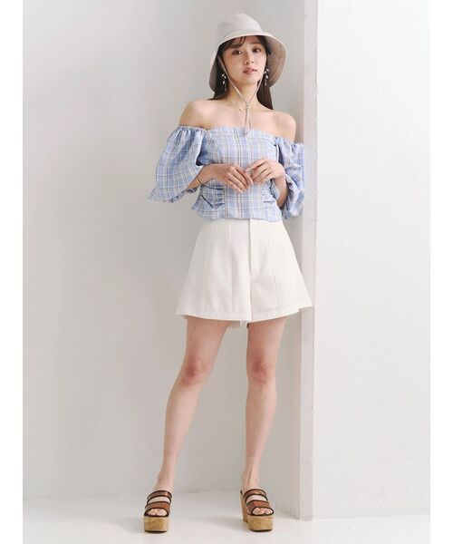 MERCURYDUO(マーキュリーデュオ)の「リネンライクショートパンツ(その他パンツ・レディース・オフホワイト/チャコールグレー・SMALL/MEDIUM)」の18枚目の写真