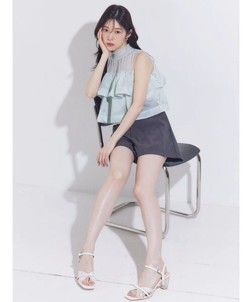 MERCURYDUO(マーキュリーデュオ)の「リネンライクショートパンツ(その他パンツ・レディース・オフホワイト/チャコールグレー・SMALL/MEDIUM)」の7枚目の写真