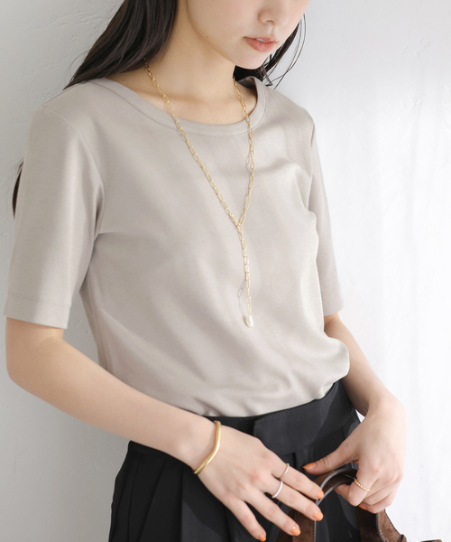 La TOTALITE(ラトータリテ)の「【洗える】接触冷感クルーネックカットソー(Tシャツ/カットソー・レディース・チャコールグレー/キャメル/ホワイト・FREE)」の20枚目の写真