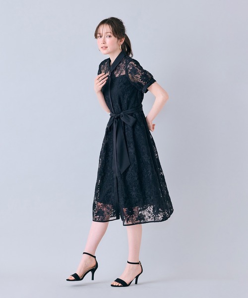 Audie a Muses(オーディアミューズ)の「刺繍レースシャツワンピース(ワンピース・レディース・オフホワイト/ブラック・38/40/42)」の11枚目の写真