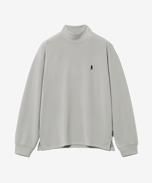 YALE(イェール)の「コンフォータブルモックネック長袖Tシャツグレージュ(Tシャツ/カットソー・レディース・その他・SMALL/X-SMALL/MEDIUM)」の1枚目の写真