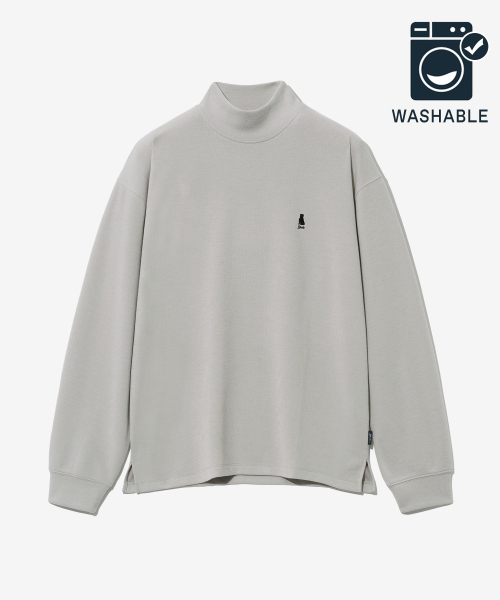 YALE(イェール)の「コンフォータブルモックネック長袖Tシャツグレージュ(Tシャツ/カットソー・レディース・その他・SMALL/X-SMALL/MEDIUM)」の2枚目の写真