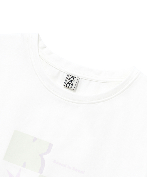 KKEEE（ケーケーイーイー）の「スターバックスプリンティング半袖Tシャツ(2カラー)（Tシャツ/カットソー・レディース・ネイビー/アイボリー・FREE）」の5枚目の写真