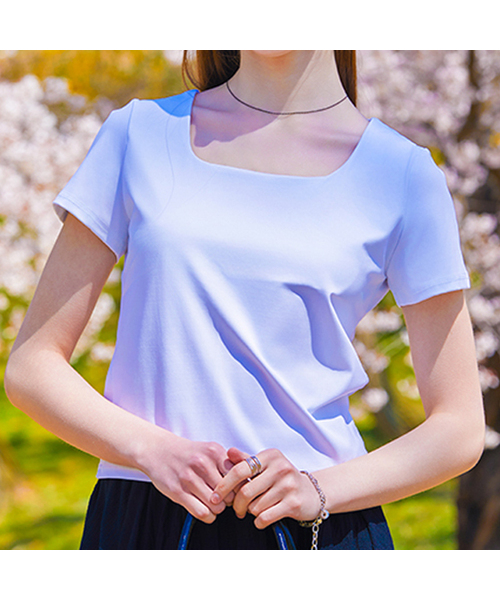 KOLEAT（コレット）の「スリムフィット透け防止ラウンドネックテンション無地半袖Tシャツ（3色）（Tシャツ/カットソー・レディース・ピンク/ブラック/ホワイト・FREE）」の2枚目の写真