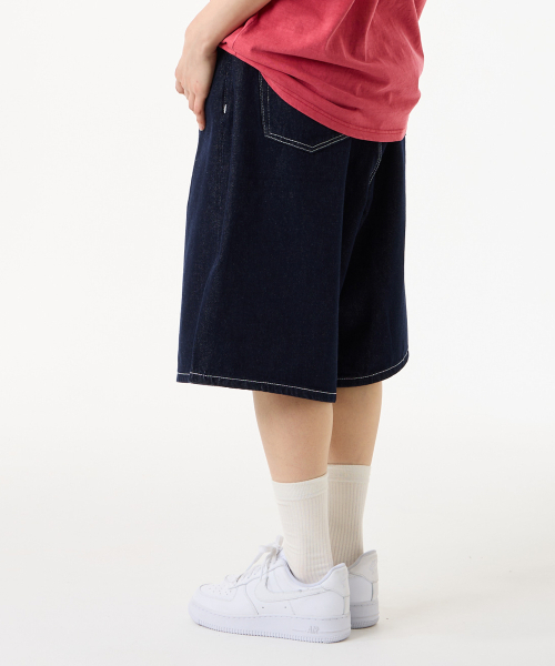 UNKNOWN PLANET（アンノウンプラネット）の「ディープライズボリュームバミューダパンツインディゴ（その他パンツ・レディース・その他・MEDIUM/LARGE/SMALL）」の15枚目の写真