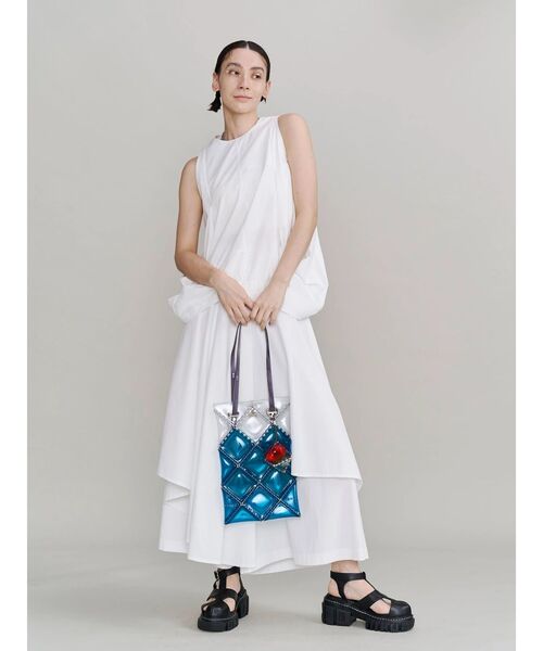 UN3D.(アンスリード)の「【52 BY HIKARUMATSUMURA×UN3D.】FLAT TOTE LONG(トートバッグ・レディース・ターコイズブルー/ブルー・FREE)」の8枚目の写真