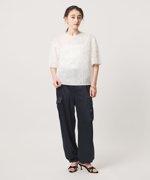 UNITED ARROWS（ユナイテッドアローズ）の「サテン クリーン ポケット パンツ ‐ウォッシャブル‐（カーゴパンツ・レディース・オリーブ/ネイビー・36/38/34）」の20枚目の写真