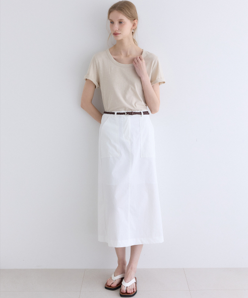 OURHOPE(アワーホープ)の「リネンロゴUネックTシャツ - Linen(Tシャツ/カットソー・レディース・ホワイト・ONE)」の3枚目の写真