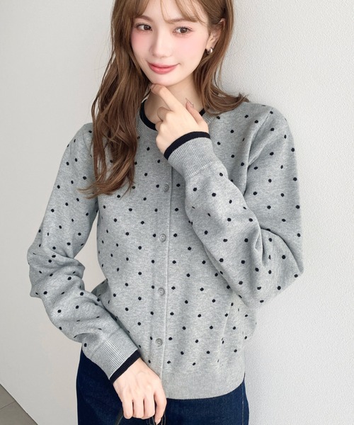 moment+(モーメントプラス)の「配色レイヤードライクドットジャガードニットカーディガン(カーディガン/ボレロ・レディース・杢グレー/アイボリー/ブラック・M)」の17枚目の写真