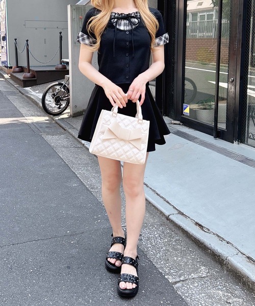 INGNI(イング)の「チェックレイヤード風リブトップス(Tシャツ/カットソー・レディース・ブラック/グレー/オフホワイト・M)」の7枚目の写真
