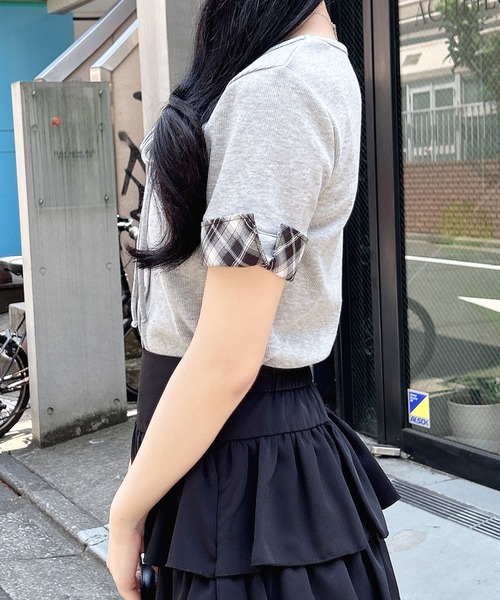 INGNI(イング)の「チェックレイヤード風リブトップス(Tシャツ/カットソー・レディース・ブラック/グレー/オフホワイト・M)」の11枚目の写真