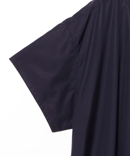 International Gallery BEAMS(インターナショナルギャラリービームス)の「TOO SOON TO KNOW / 5XL オーバーサイズ ソリッド ショートスリーブ シャツ(シャツ/ブラウス・メンズ・ネイビー・ONE SIZE)」の2枚目の写真