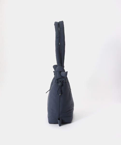 OLEND（オレンド）の「【WEB＋一部店舗限定】OLEND / オレンド ONA SOFT BAG（ショルダーバッグ・レディース・ネイビー/グリーン/ブルー/オレンジ/アイボリー/レッド・FREE）」の14枚目の写真
