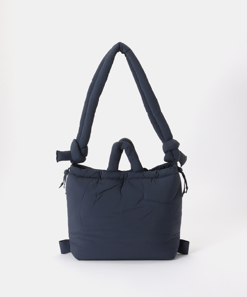 OLEND（オレンド）の「【WEB＋一部店舗限定】OLEND / オレンド ONA SOFT BAG（ショルダーバッグ・レディース・ネイビー/グリーン/ブルー/オレンジ/アイボリー/レッド・FREE）」の13枚目の写真