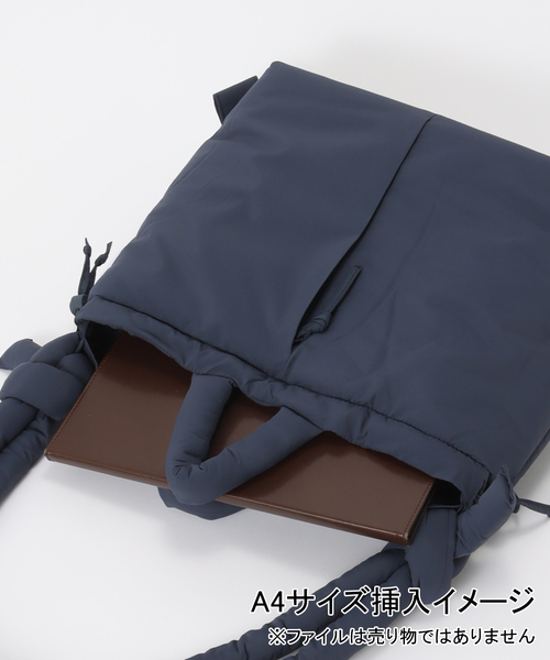 OLEND（オレンド）の「【WEB＋一部店舗限定】OLEND / オレンド ONA SOFT BAG（ショルダーバッグ・レディース・ネイビー/グリーン/ブルー/オレンジ/アイボリー/レッド・FREE）」の10枚目の写真