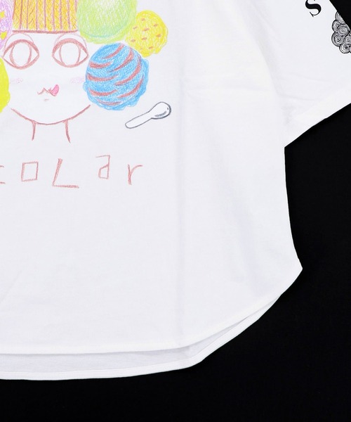 ScoLar（スカラー）の「ScoLar(スカラー) 頭の中はアイスクリームでいっぱい柄Tシャツ（Tシャツ/カットソー・レディース・オフホワイト/チャコールグレー・MEDIUM）」の5枚目の写真