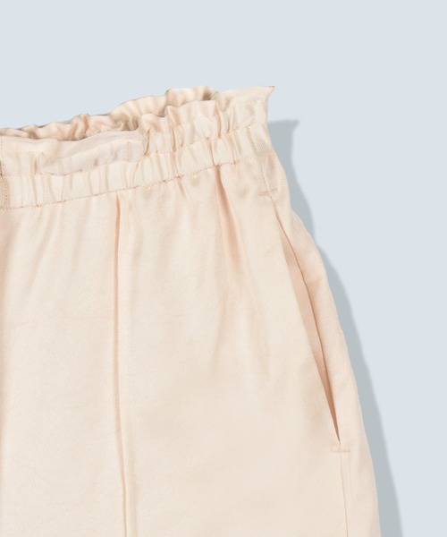 OMMO（オーエムエムオー）の「SATIN STRAIGHT PT（その他パンツ・レディース・ブラック/ブラウン/オフホワイト・36/38）」の11枚目の写真