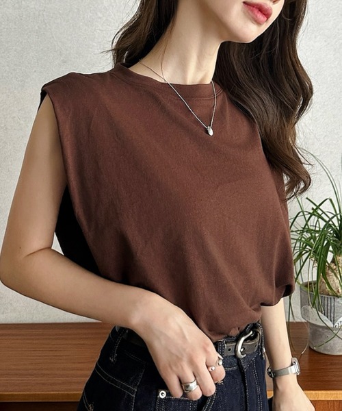 Eclat one(エクラワン)の「【Eclat one】接触冷感 クルーネック ボックス スリーブレス Tシャツ(Tシャツ/カットソー・レディース・ホワイト/ブラック/ブラウン・FREE)」の6枚目の写真