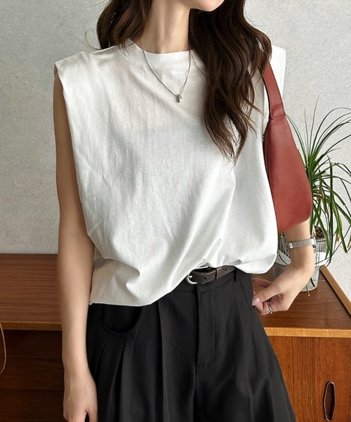 Eclat one(エクラワン)の「【Eclat one】接触冷感 クルーネック ボックス スリーブレス Tシャツ(Tシャツ/カットソー・レディース・ホワイト/ブラック/ブラウン・FREE)」の11枚目の写真