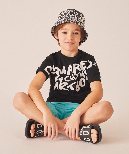 DSQUARED2(ディースクエアード)の「DSQUARED2(ディースクエアード)Kids & Junior ブランドロゴバケットハット(ハット・キッズ・ブラック・Ⅰ/Ⅲ/Ⅱ)」の2枚目の写真