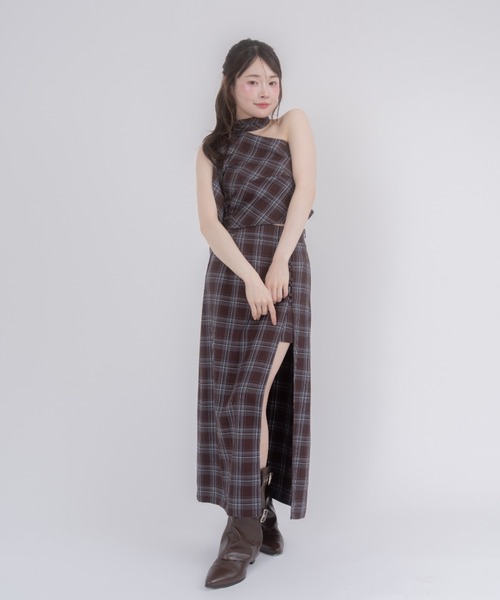 mellowneon(メロウネオン)の「アシメトップススリットスカートチェックセットアップ(セットアップ・レディース・ブラウン/ベージュ・FREE)」の9枚目の写真